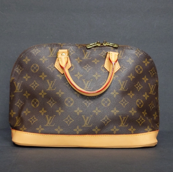 Louis Vuitton Handbags - Authentic Louis Vuitton Alma